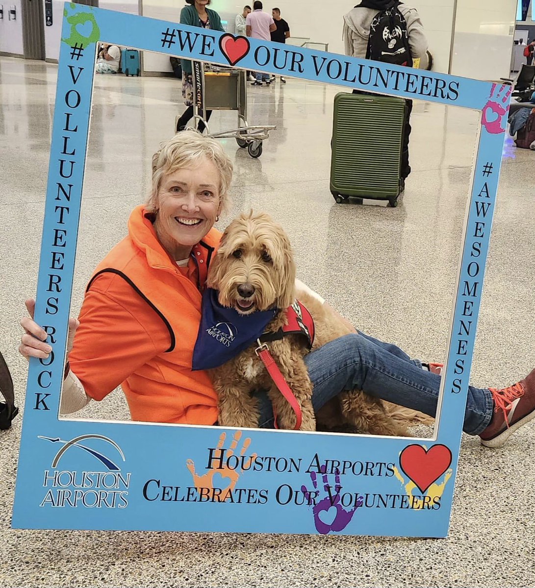 CF_ALCEast's tweet photo. Check out our very own Nurse Perez and Clyde providing support at Houston Airports! https://t.co/JKAiJKrJgW