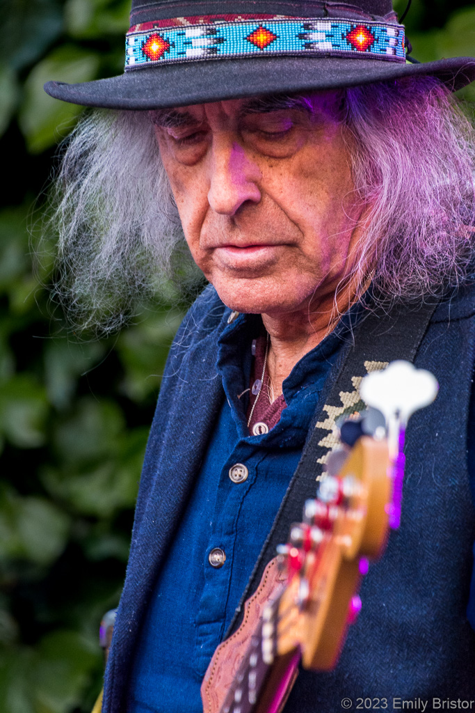 pdlobster's tweet photo. The 4/20 @Moonalice show at @TheChapelSF was MC'd by Wavy Gravy himself.
(2/4) https://t.co/B0J4SAfgDr
