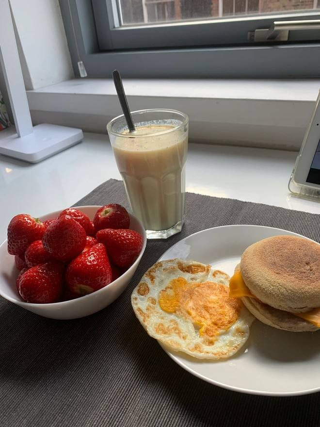 mgljk321's tweet photo. A good day starts with breakfast. https://t.co/FeH7AHfVy5