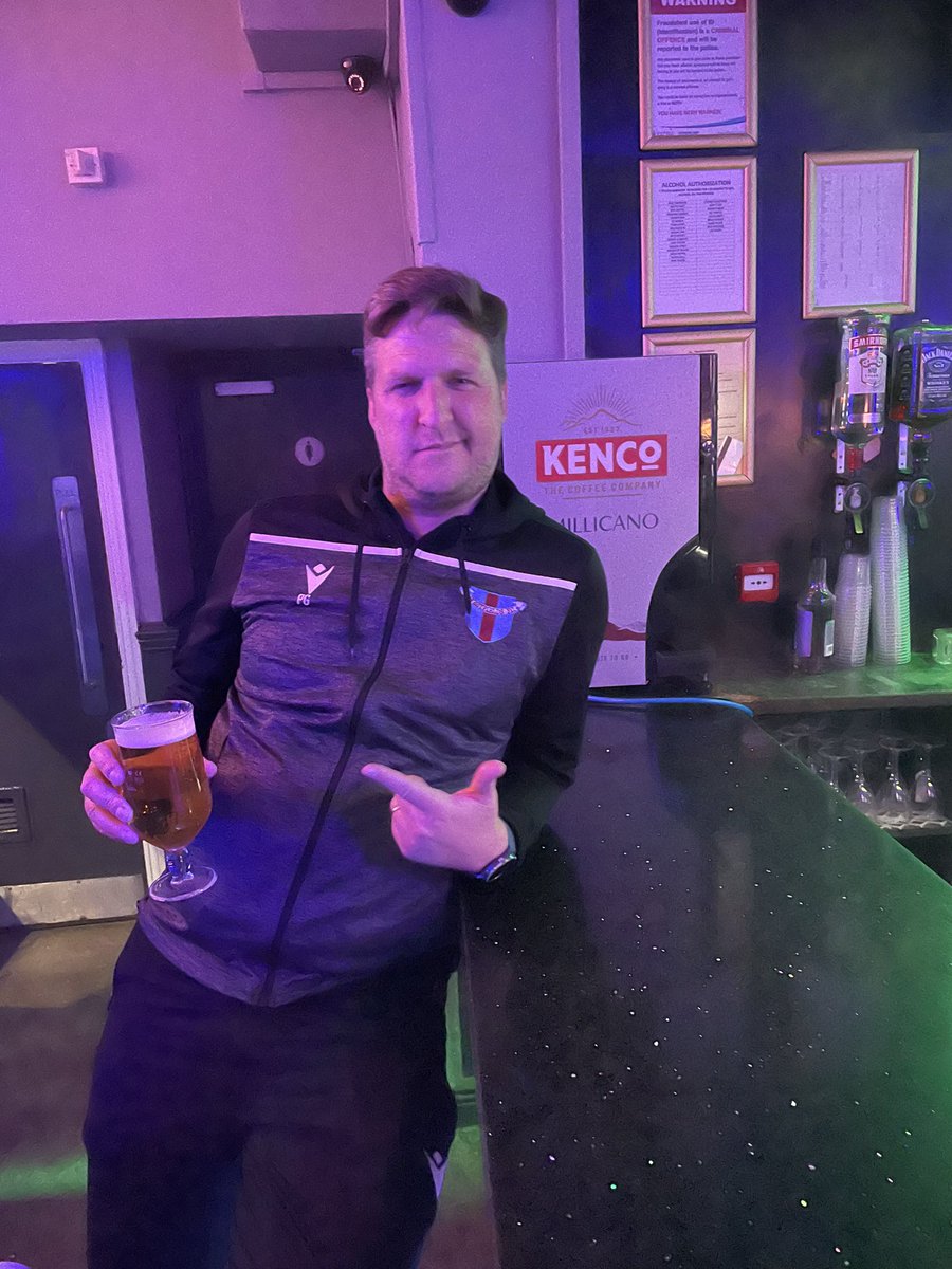 SJacko0578's tweet photo. @Westfieldsfc1 that’s for Clive today #upthefields https://t.co/ipBW5dYVTq