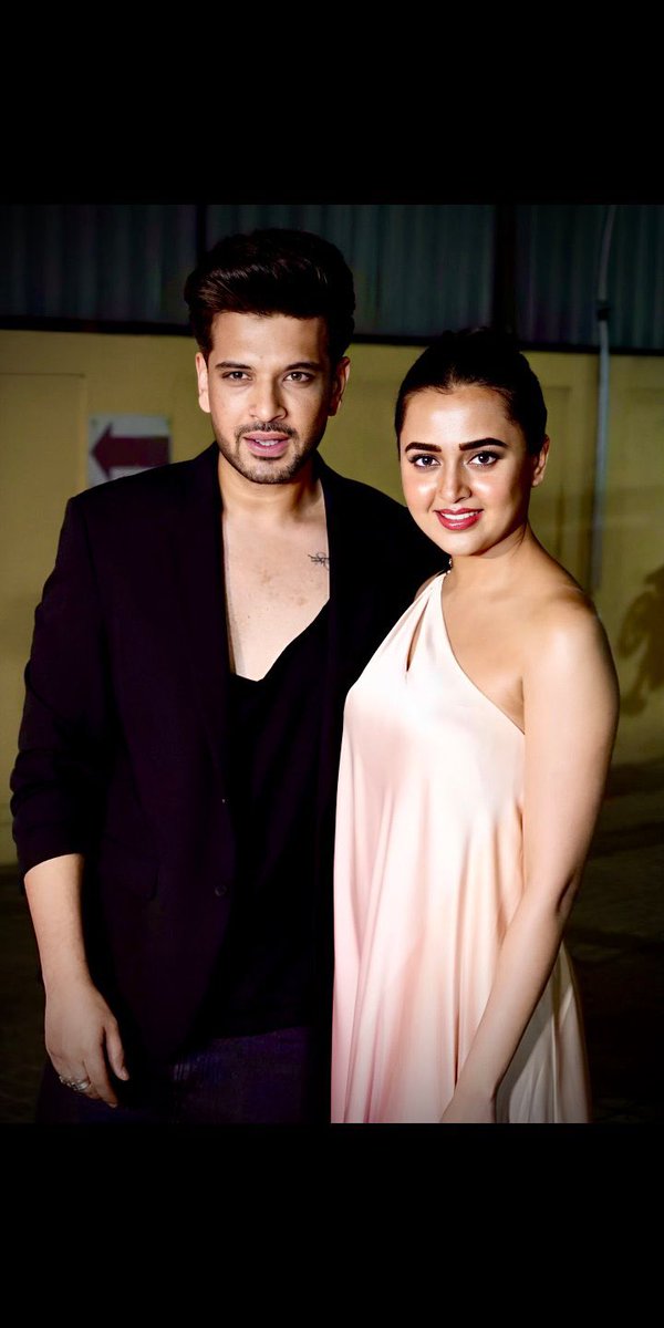 AshaTejRan's tweet photo. Manifesting a beautiful and positive day for @kkundrra  @itsmetejasswi  and #TejRan fam. May God bless them with good health and lifetime togetherness. EVIL EYES OFF T &amp; K 💕🧿 💃🏻💍🕺🏻 Super Soon   #KaranKundrra #TejasswiPrakash https://t.co/MflCzFgqLy
