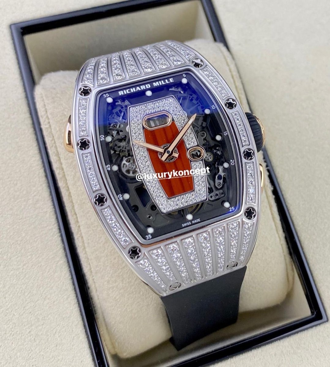 WORLDTIMER_'s tweet photo. Experience Luxury on Your Wrist - Richard Mille Ladies Watch RM 037 WG Diamonds Reveal!

Price and Watch Details 手錶價錢和詳情: https://t.co/uTOsDios8D

#RichardMilleWatches #RM07 #ladieswatch #womenwatch #womensfashionstyle #lifestyle #womensfashionreview #ladyluxury #piaget https://t.co/9IqKHnXO0S