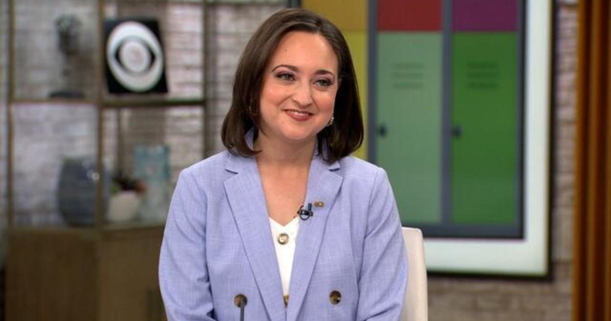 Mathnasium's tweet photo. We love it when #math and fantastic teachers make the news. So we’re super excited to share the announcement about math teacher @RebeckaMozdeh who has been awarded the 2023 National Teacher of the Year award!🥳 @CBSNews #Mathnasium #MathInTheNews #NewsDay
https://t.co/J3ahCoLMP3 https://t.co/csfk1oP7V1