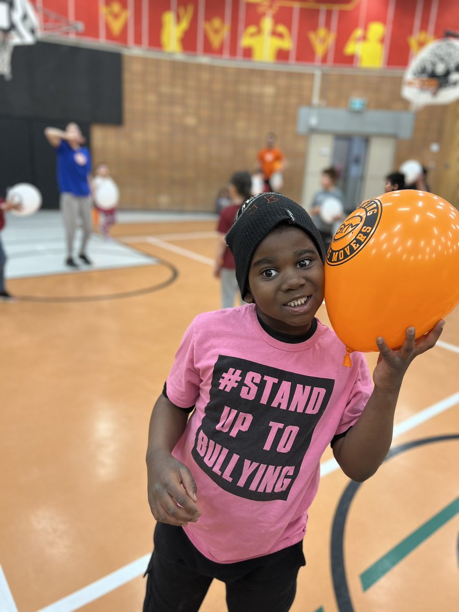 GYM offers free after-school programs for <a href="/RegPublicSchool/">Regina Public Schools</a> elementary schools.  Today was Day ☝️<a href="/ThomsonSchool/">Thomson School</a>  Thank you for a tremendous day.  We look forward to next week! #Movingforchange