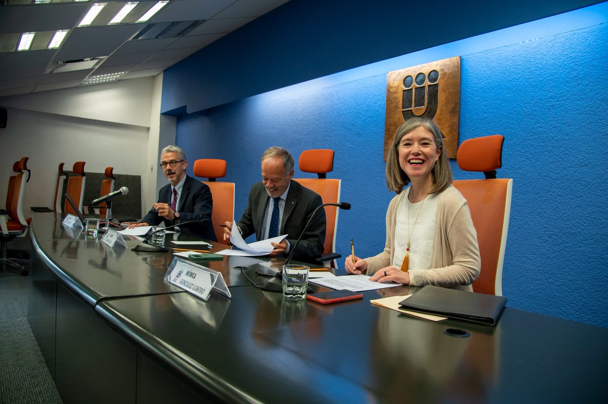 IIJUNAM's tweet photo. Queremos agradecer la visita del Dr. Ricardo Alonso García, Decano de la @ucm_derecho y celebramos la firma del convenio de colaboración entre ambas instituciones 🖋️🥳

¿Te lo perdiste? revívelo aquí 👉 https://t.co/J8OLYQa0LF https://t.co/FDCCOzFuK9