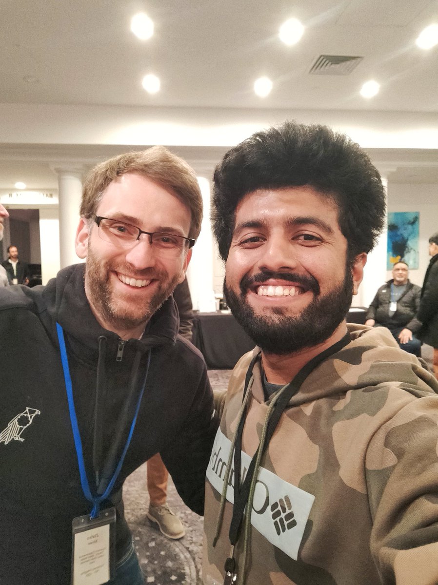 Finally got to meet @zlatko_minev at the #IBMQuantum Developer Forum! 🤘