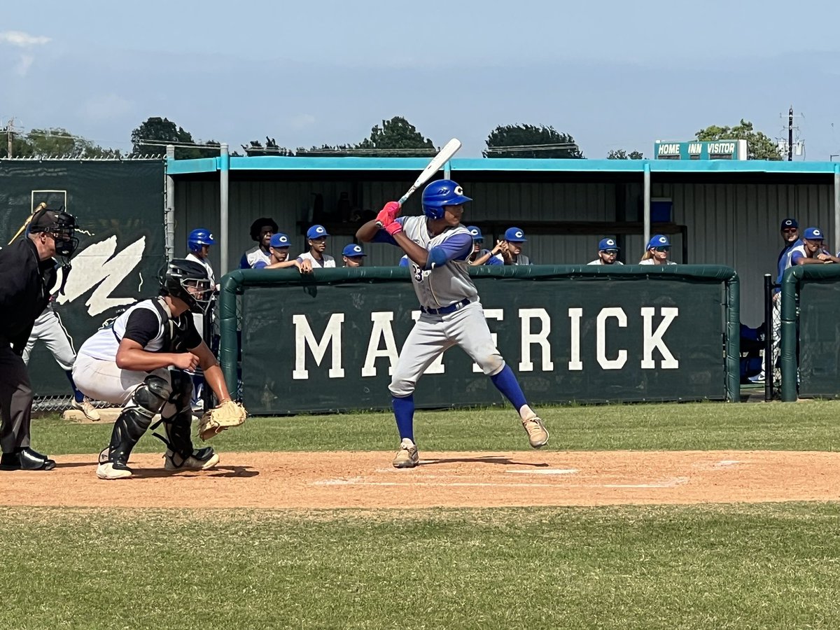 jcrock10's tweet photo. #MyOfficeView this evening was a 4-1 victory by @PMHSMavBaseball over the Falcons of Channelview HS.
Great Job Mavs!!!
#MavPride
#DoWork
@PMHSMavericks 
@AthleticsPISD 
@PasadenaISD_TX https://t.co/rx9e1WxRkc