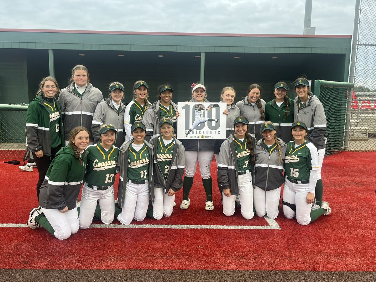 S_H_SSoftball's tweet photo. @Araceli88893538 reaches 100 strikeouts on the season tonight. Through ten games she is at 114 strikeouts and in two seasons araceli has 292 strikeouts. @CatchItKansas @sportsinkansas @saljsports @centralks_hoops @SouthCougars https://t.co/5GTpxIzmwH