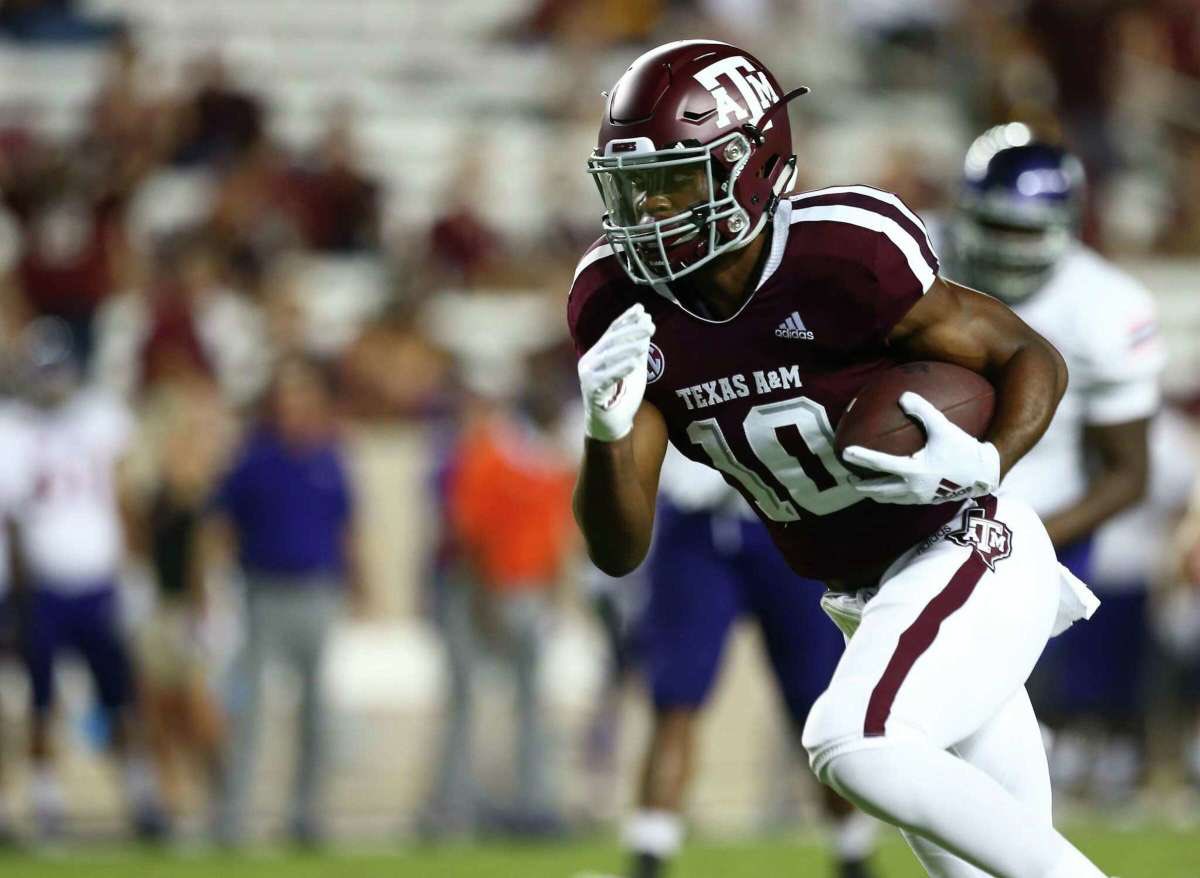 I will be at Texas A&amp;M April 28!!
<a href="/AggieFootball/">Texas A&M Football</a> <a href="/CraigDameyune/">Dameyune Craig</a> <a href="/CoachBPetrino/">Bobby Petrino</a> <a href="/CoachColey/">James Coley</a> <a href="/ATHINTRAINING/">Athlete Skill Development</a> <a href="/nexgenscouting/">Keith Smilie</a> <a href="/AHSRIVERHAWKS/">Armstrong River Hawks</a>