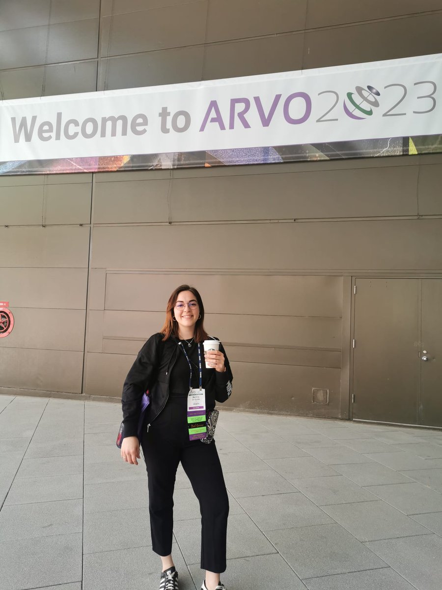 marti_diguida's tweet photo. Fantastic experience at #ARVO2023 !! @ARVOinfo !! With these amazing and powerful girls @AlessiaIndrieri
@BrillanteSimona @VolpeMariagr !! https://t.co/IrRv53DP40