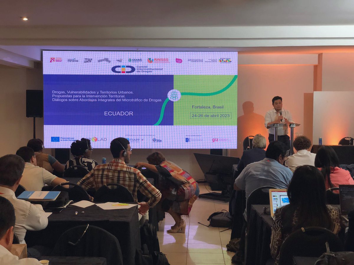 Francisco Pérez, subsecretario de Vigilancia de @Salud_Ec y secretario del Comité Interinstitucional de Prevención del Consumo de Drogas, participó en el 🇧🇷Seminario #COPOLADIII “Drogas, vulnerabilidades y territorios urbanos”
🗓️24-26 de abril en Brasil.