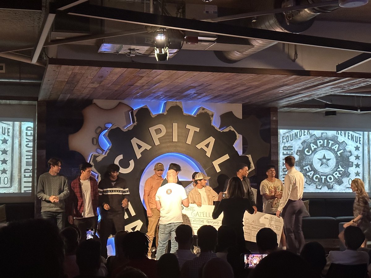 Great night for ⁦<a href="/LonghornStartup/">Longhorn Startup</a>⁩ - 50k to Gazzle and Clips AI - innovative tech for sustainability and AI media. #Hookem ⁦<a href="/CapitalFactory/">Capital Factory ⚙️</a>⁩ ⁦<a href="/UTAustin/">UT Austin</a>⁩
