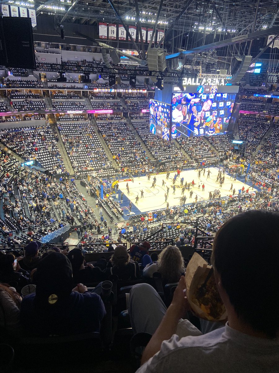 tedschreck9's tweet photo. Pretty empty here. Take advantage @Timberwolves https://t.co/gI5syoCX1Q