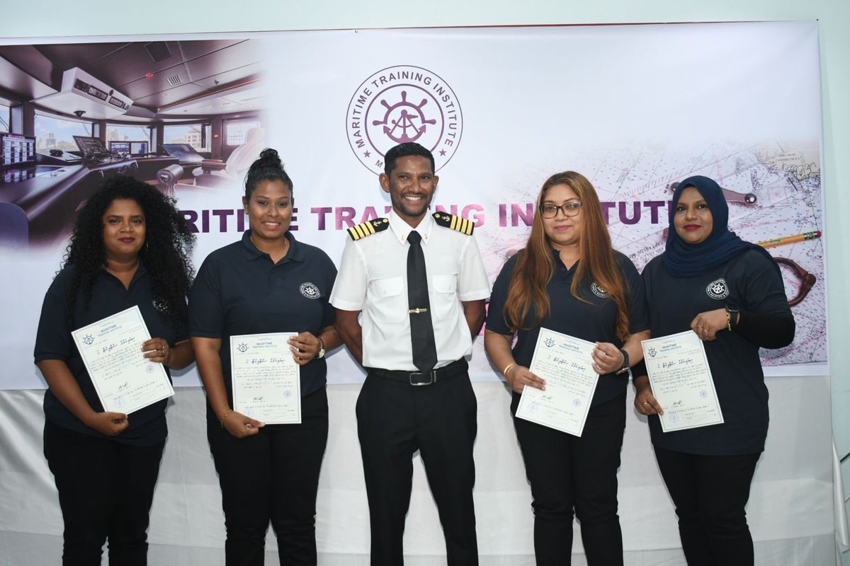 MInstituted's tweet photo. #CostalNavigation
#maritimeindustry
#niyamicourse
Congratulations to our Female Batch on completing the Niyami-2 course. This was conducted completely free of charge especially designed for women to encourage them to drive speed boats. We are proud . https://t.co/mHOZmKPs9j