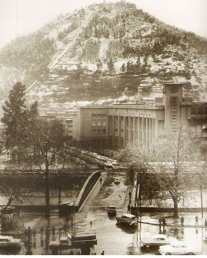 Facultad de Derecho de la Universidad de Chile en el invierno de 1971