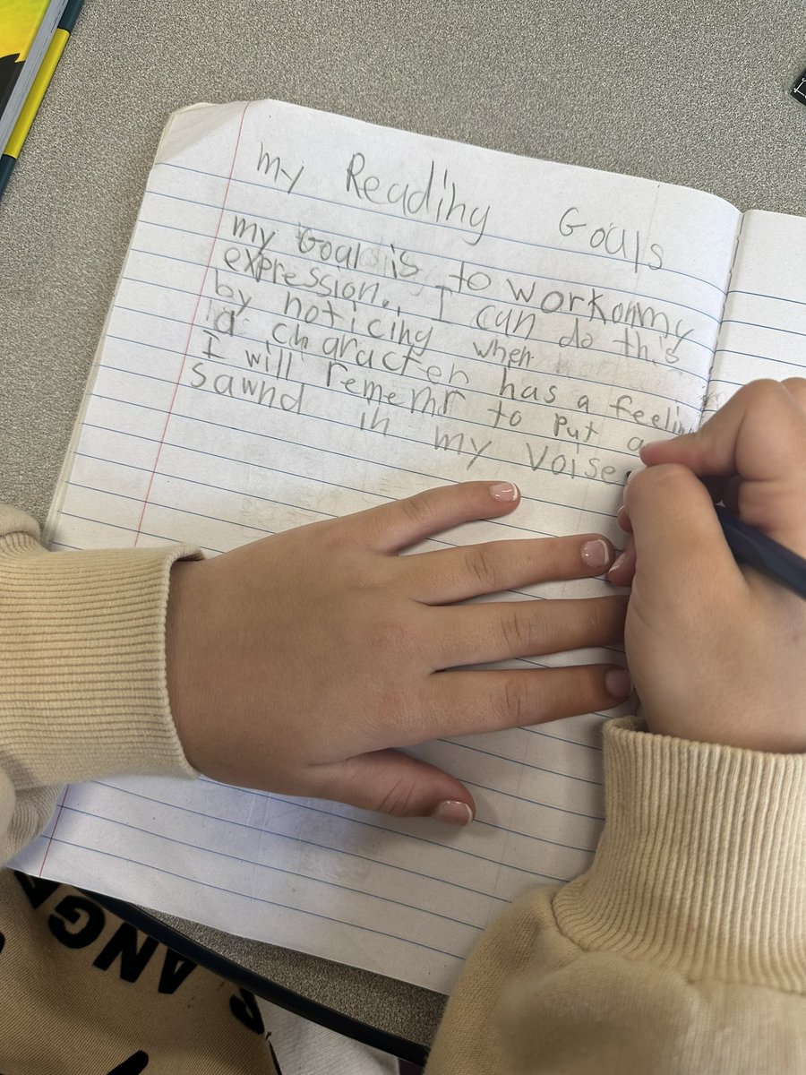 MrsBernalGrade2's tweet photo. Readers set goals for themselves so they can read with a purpose! They also use planning words to help them achieve their goals 😍📖
#WeAreTisdale @TisdaleSchool https://t.co/uqjIXwNLk5
