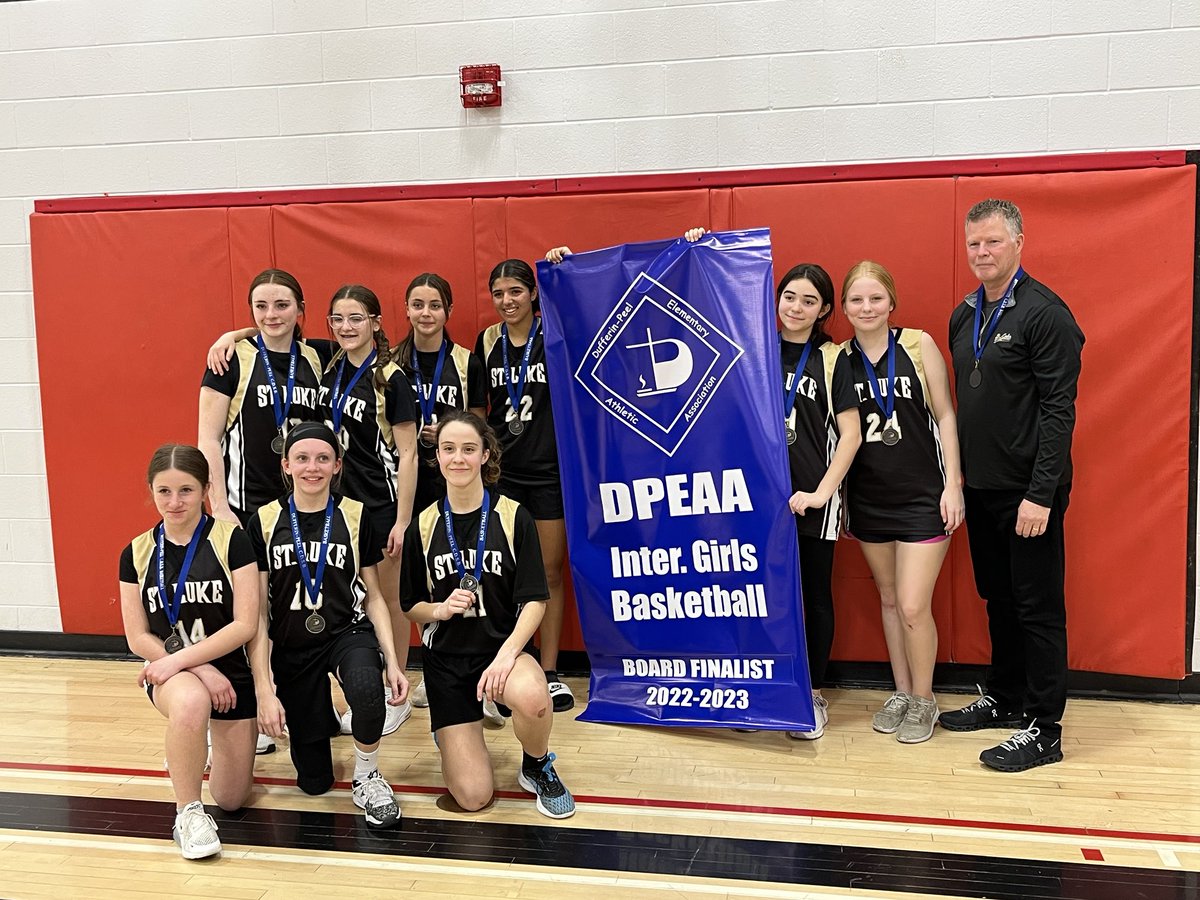 Congratulations to the Intermediate Girl’s Basketball Team who finished second in the Board. An amazing accomplishment!