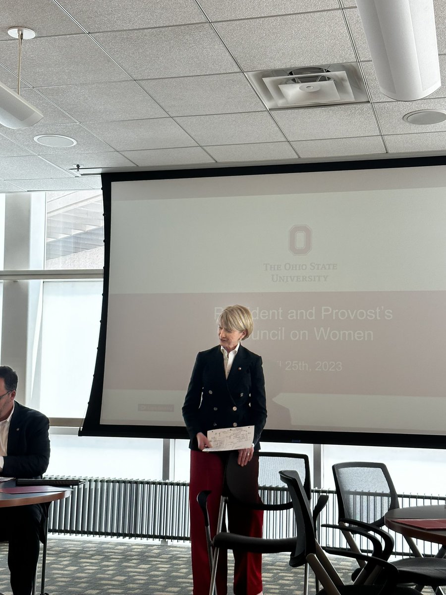 Such an honor to meet @PresKMJohnson and other @OhioState leaders at the President and Provost’s Council on Women #PPCW meeting #genderequity @WomensPlaceOSU @OhioStateWIMS