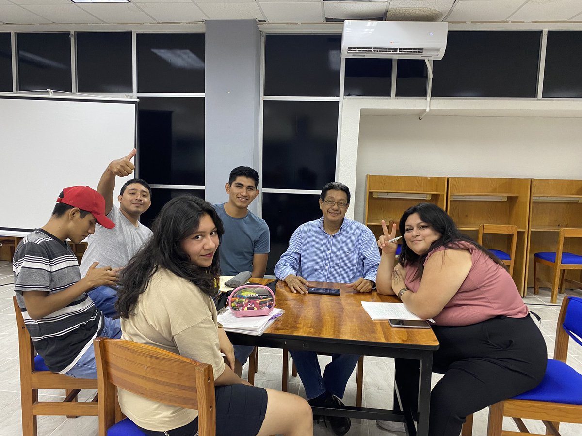 <a href="/omaralpuche/">omar alpuche leal</a> 
<a href="/GomezMichel05/">Rebel Love'♡</a> 
<a href="/Naomi_Nairobi/">Naomi May Vargas</a> 
Aquí estudiando taller de investigación