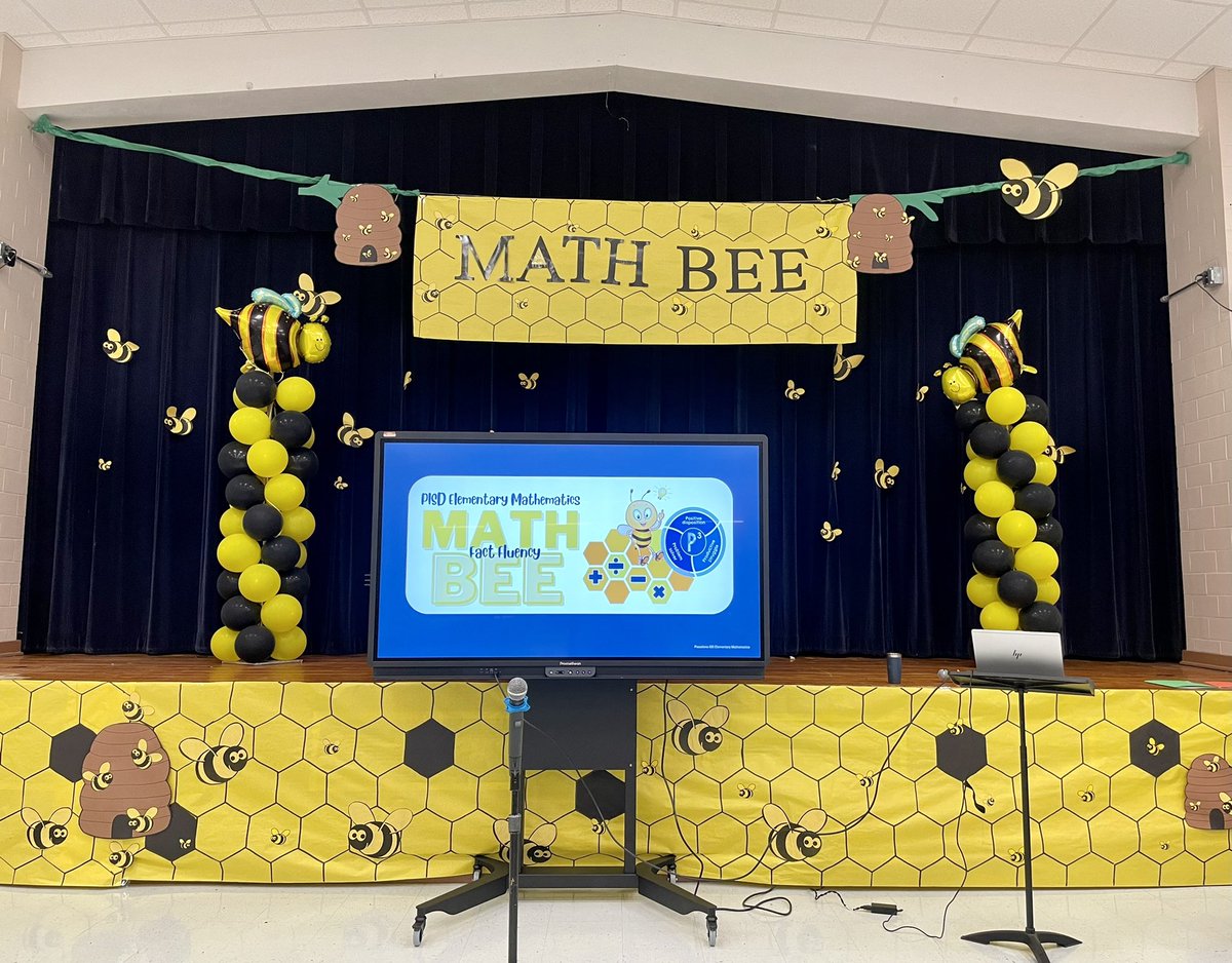 Garfield’s first ever Math Bee 🐝 It was exciting, fun and great to hear student’s explain their strategies 🐝 Thank you @ConnieDaumas for being a guest judge! @Garfield_Gators @pisdgarfieldlib #PISDMathChat #PISDMathBee