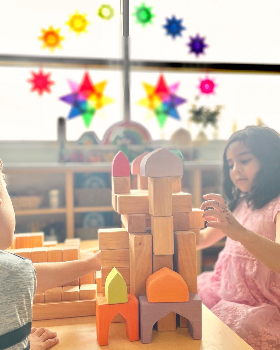 JoysofKinder tweet media