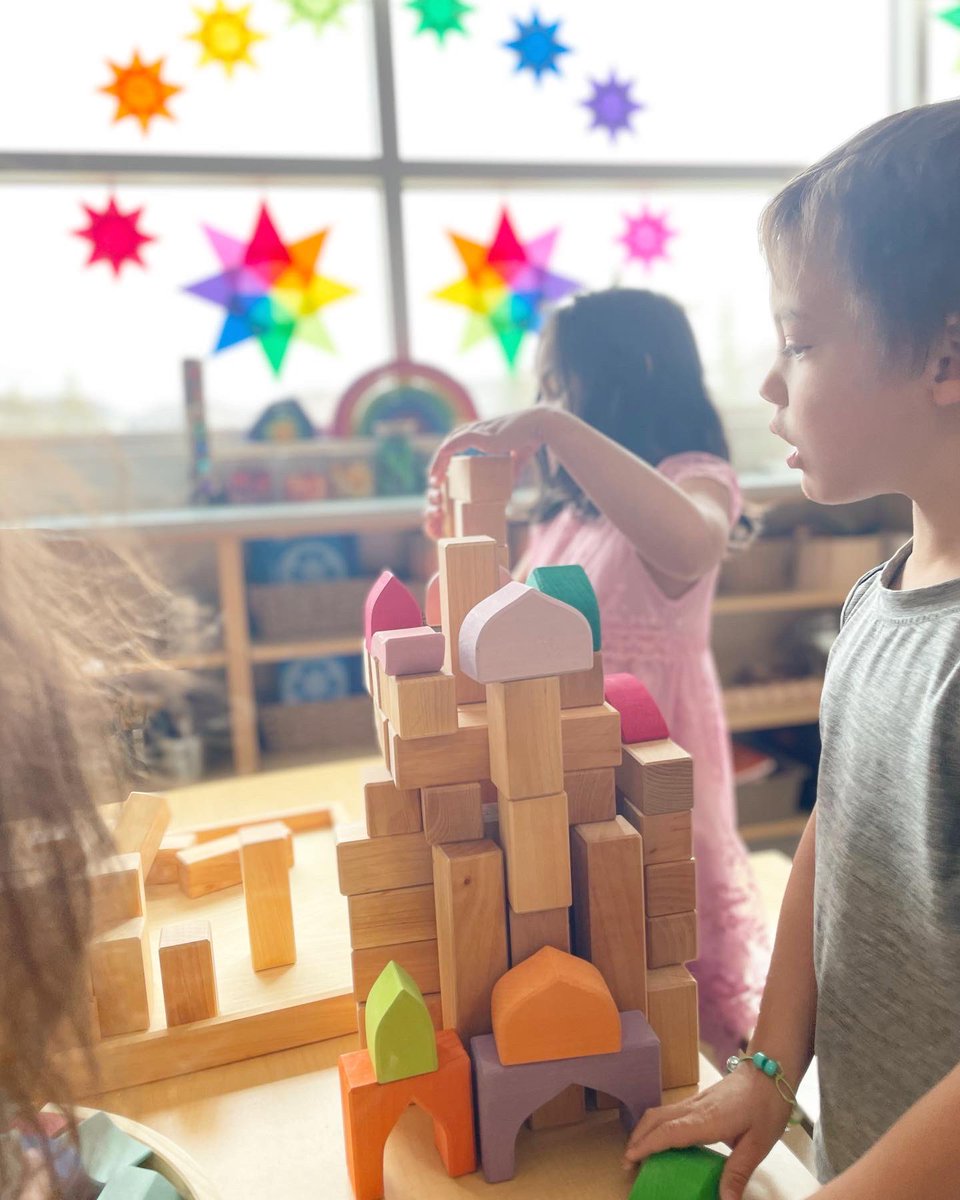 JoysofKinder tweet media