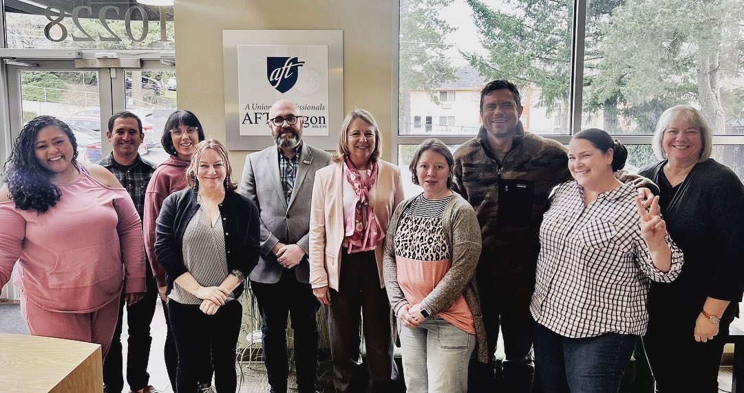 Just wrapped Comms month here at OLCS. Big shout out to our trainers Russell from <a href="/OregonAFLCIO/">Oregon AFL-CIO</a>, Jay from <a href="/SEIULocal503/">SEIU Local 503</a>, Kat, and Peter.  Our in-person class was hosted by <a href="/AFTOregon/">AFT-Oregon</a> and we were joined by OLCS Alumni's <a href="/IamTravisNelson/">Rep. Travis E. Nelson 🩺</a> and Rachel Prusak. 😎💪