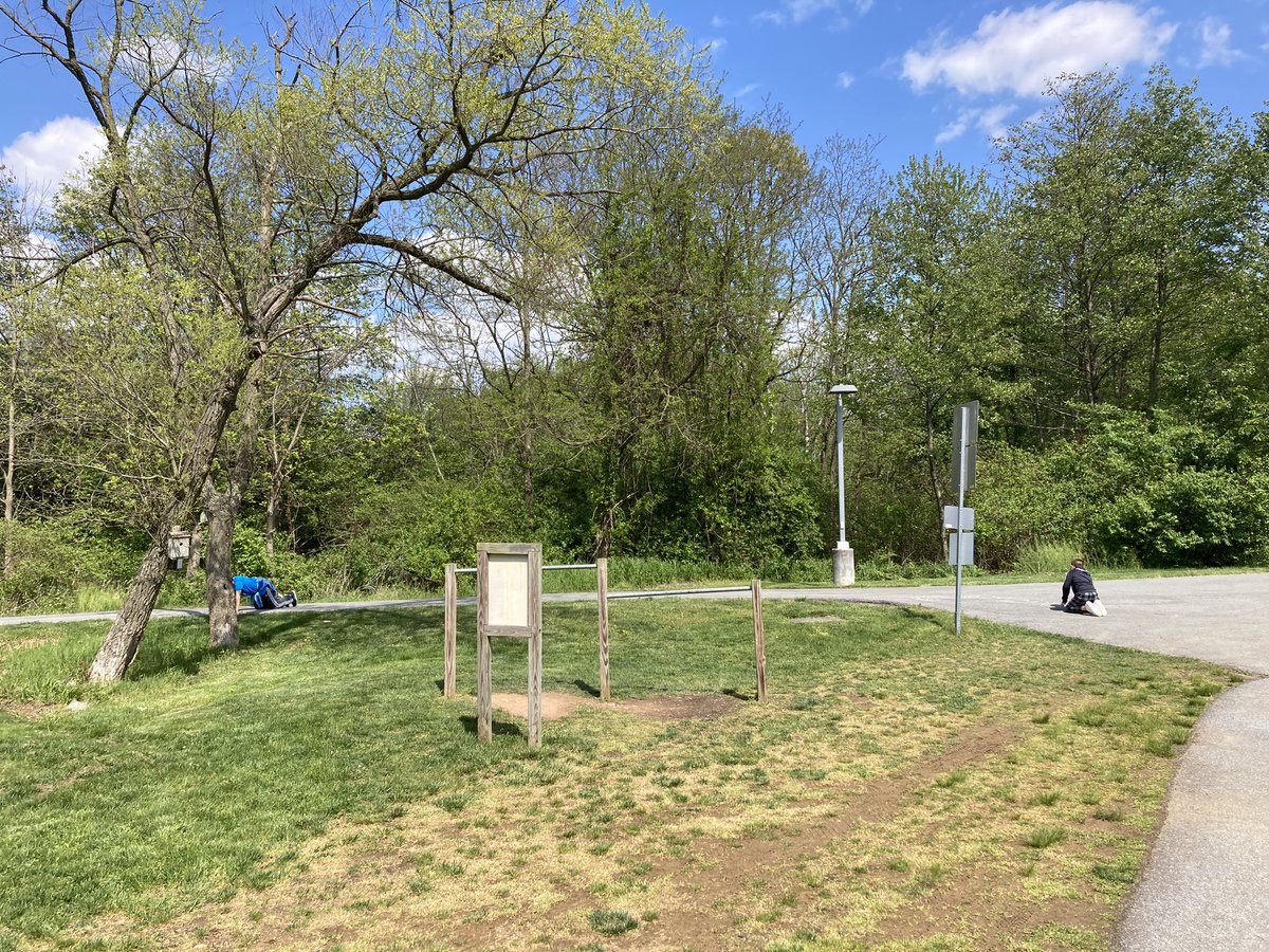 Its a great day for Free Bear!!! We are happy to get some outside time to play after all the hard work this morning!!! And some amazing artwork to boot! <a href="/BearCreekEtown/">Bear Creek School</a>