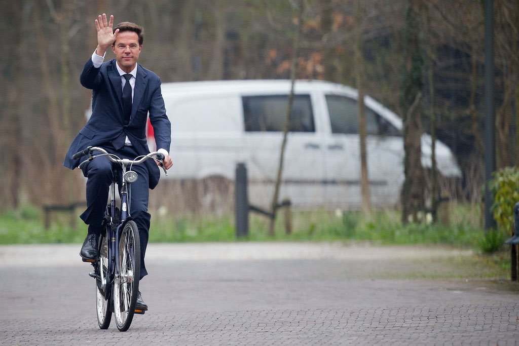 klaasm67's tweet photo. Meanwhile in the Netherlands. https://t.co/pfDTUssILe