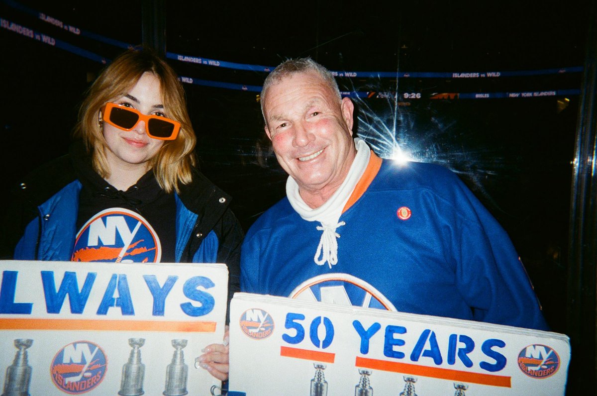 islessignguy's tweet image. See you all Friday 😎