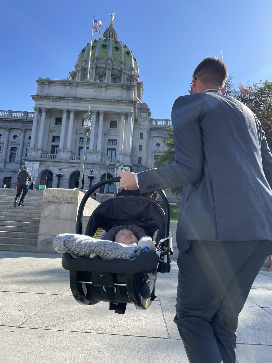 Versant Strategies tweet media