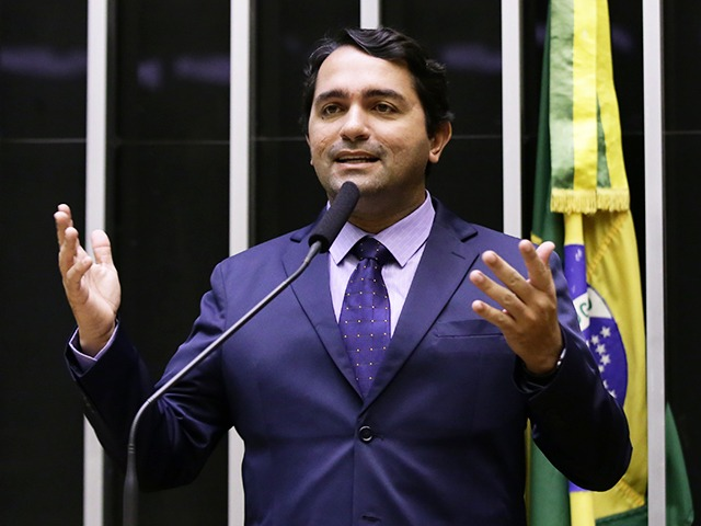 fellipebambam's tweet photo. Desmascarando Quem Votou a Favor do PL da Censura, Guardem esses Rostos e Nomes para  as próximas eleições: Julio Arcoverde  PI; Julio Cesar Ribeiro DF; Junior Lourenço- PL  MA.  Lafayette de Andrada- MG....Parlamentares eleitos com votos de conservadores que traíram seus eleitores!
