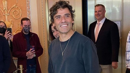 poeskys's tweet photo. the last two days after several days of nothing broadway i love you https://t.co/2ywOHDBWsG