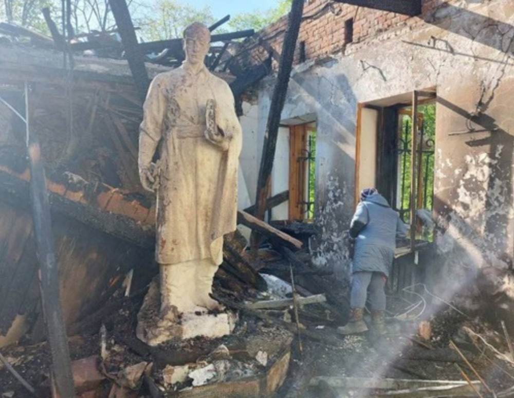 Uki Life Abroad tweet media