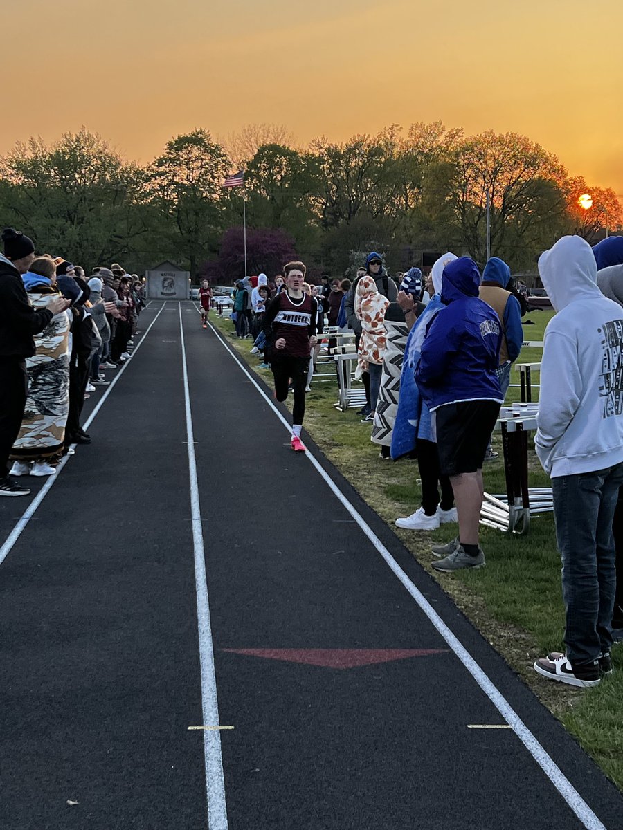GRS_Science's tweet photo. Drew McTaggart taking advantage of the Watseka F/S Invite #Gauntlet1600 to another sub 5 performance!
#warriorpride #gauntlet https://t.co/MHdxwey4EF