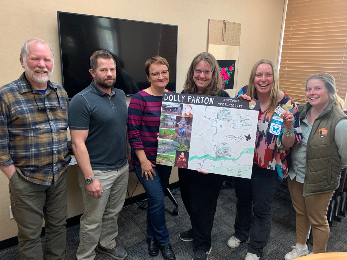Brekyn_'s tweet photo. @DollyParton I’m @NatlParkService ranger. My dream is to create a park memorializing everything u represent! My team @ a training created a pretend park that we want to make real! We laid all the ground work! 🤩🦋 We need your help to make this happen!🤠 https://t.co/sItLxv0qvp