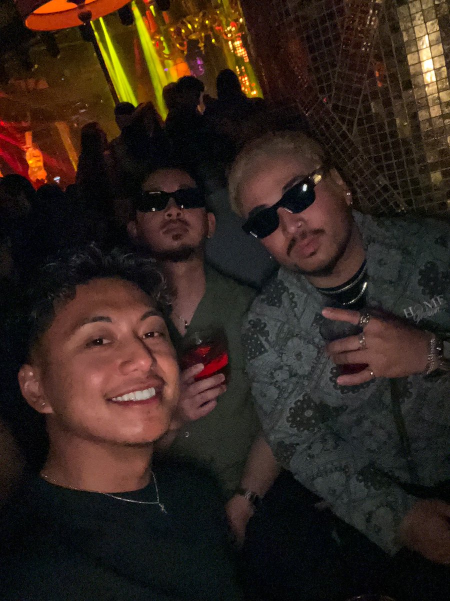 25bjf's tweet photo. Weekend w/ the broski’s https://t.co/BryjKl8cPg
