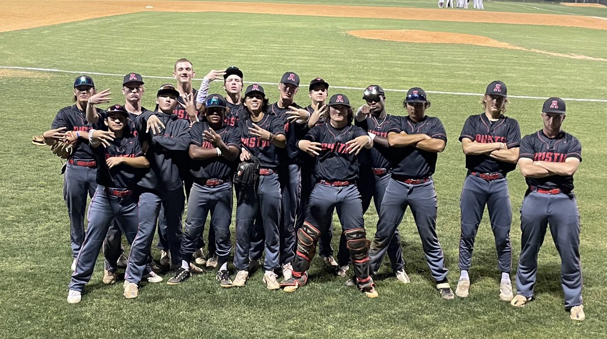 AHSDawgbaseball's tweet photo. Bulldogs win against Bush tonight (7-0)! Kyle Chapman with the win on the mound. Logan Witt with an out of park HR scoring 3. Up next, Senior night at Austin HS against Hightower. Let’s Go Dawgs!  @LwWitt17 @kylet_chapman11 https://t.co/uKusBZkVYW