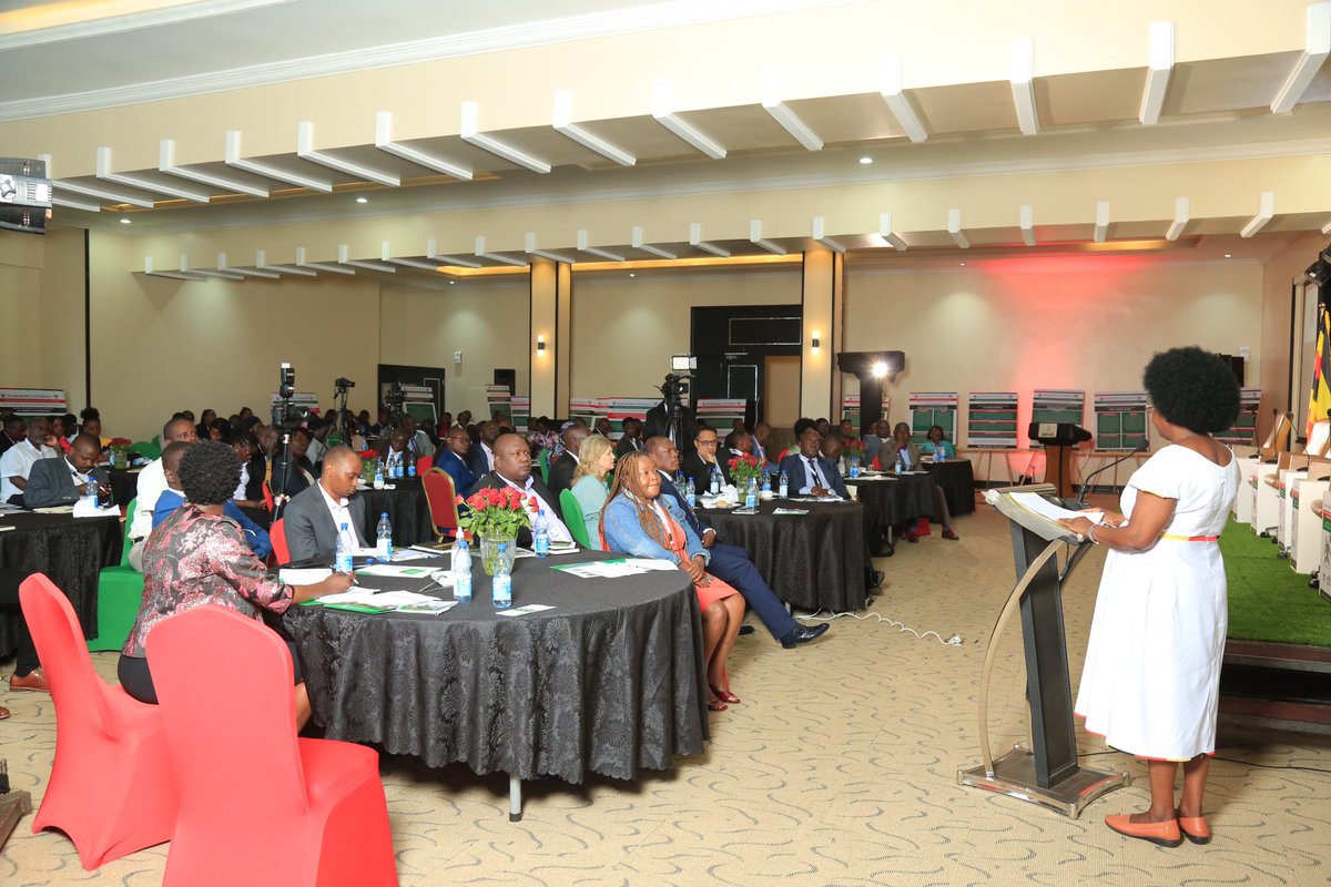 RIFMakerere's tweet photo. @GovUganda chief whip, Hon @HamsonObua invites Hon Min. @mist_science, @DrMusenero Monica to air out her remarks during the High-Level Breakfast meeting to share the Achievements of Mak-RIF. #MakResearch https://t.co/Fn31Jmjwcn
