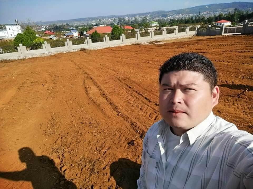 ပြင်ဦးလွင်တွင် တပ်ပိုင် လက်နက်များ ထုတ်ရောင်းမှုဖြင့် ဒုတိယဗိုလ်မှူးကြီး မောင်မောင်သွင်နှင့် အပေါင်း အပါများကို စစ်ကောင်စီတပ်က ဖမ်းဆီးထား
Read more->yktnews.com/2023/04/%e1%80…