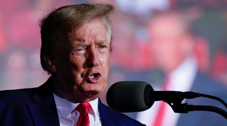 EvenPoliticsCo's tweet photo. New Poll: 70% #GOP Voters Will Support Trump

Two-thirds of #Republican voters sided with former President #DonaldTrump and dismissed concerns about his chances of winning despite recent criminal arrests and other legal investigations https://t.co/li7pZwNXW9