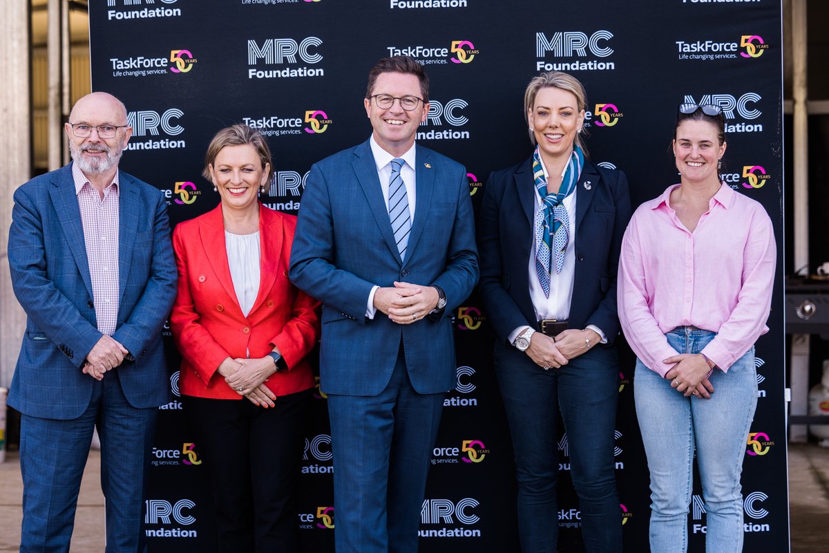 MelbRacingClub's tweet photo. The @MickPriceRacing  stables played host to the launch of the @mrc_foundation's Stable Wellbeing Program on Wednesday morning.

In partnership with TaskForce, the Program will provide over 1,000 industry participants with access to curated programs aimed to support mental health and wellbeing.

A past success at Caulfield and Mornington, @CranTurfClub and @PakenhamRacing Racecourses will now enter the fold with Mornington to also receive supported access to health and wellbeing programs.

Read more: https://t.co/Fc1ax5mSAC