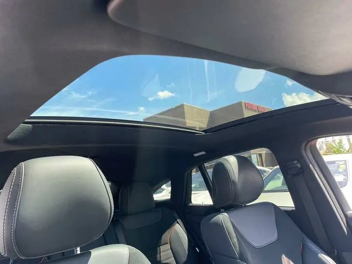 Rae_YoCarPlug's tweet photo. MERCEDES BENZ
GLE COUPE
YEAR: 2017
Engine: 3.0L Diesel
✅ PRICE: 380M
Available In Stock_ CALL: 0709602372
#mercedesbenz
#GLEClass https://t.co/prErrCZmzR
