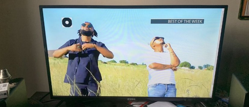 TheSoshangane's tweet photo. @CarvoCardo x @stillpayne Official #HOMEmusicvideo on @ChannelOTV
#ChannelO #MusicVideo #TheReturnOfSoshanganeSkywalkerVol2 https://t.co/PNiTJQHc8u