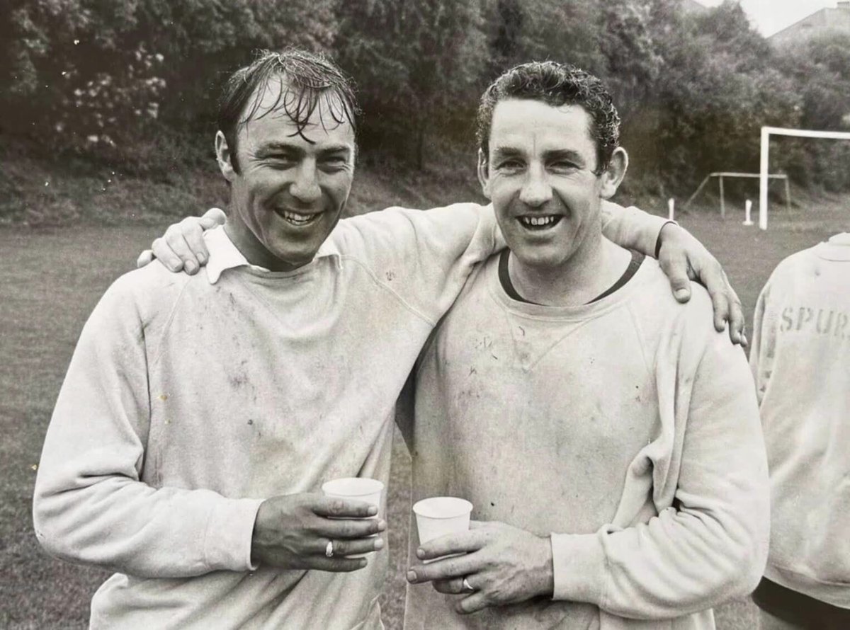 If only we had these two or two like them in this current squad #greaves #mackay #absolutelegends