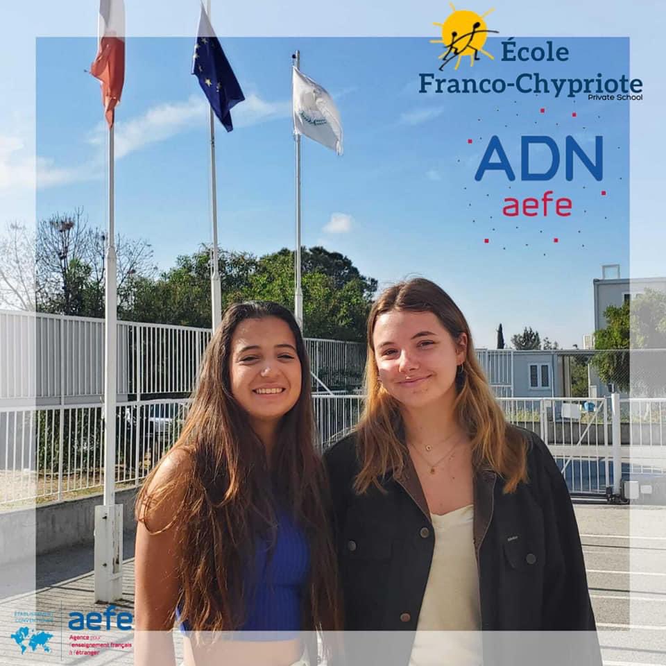 EFCNicosie's tweet photo. 🇨🇵🇨🇾 #ADNaefe 🇲🇦🇪🇸 Bienvenue aux 2 nouvelles élèves en échange : Lina qui vient de Rabat et Valeria de Madrid. Elles sont les binômes de Flora et Dalia qui les accueillent chez elles mais aussi dans leur classe de 2° après avoir découvert leurs pays respectifs il y a qq semaines. https://t.co/LwkKWVX123