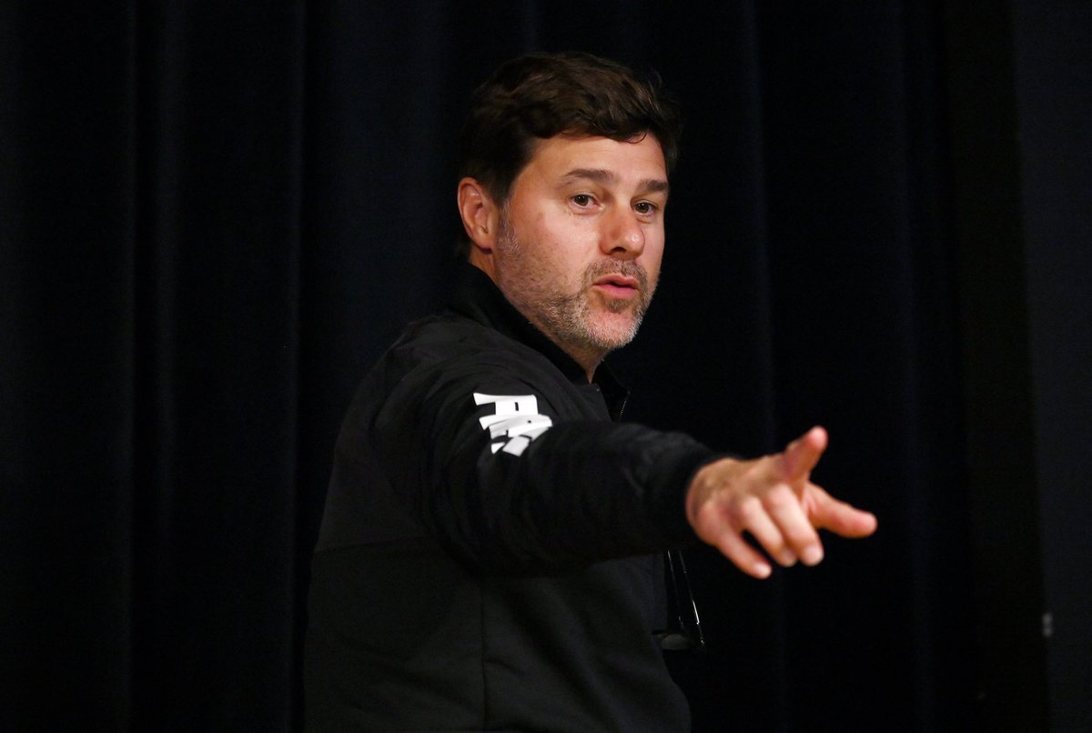 FabrizioRomano's tweet photo. Discussions progressing well on the final details between Chelsea and Mauricio Pochettino. Very positive meeting took place on Monday in Spain discussing on long term project. 🔵⏳ #CFC

All parties expect full agreement to be completed soon. https://t.co/OoAbWmM8y8
