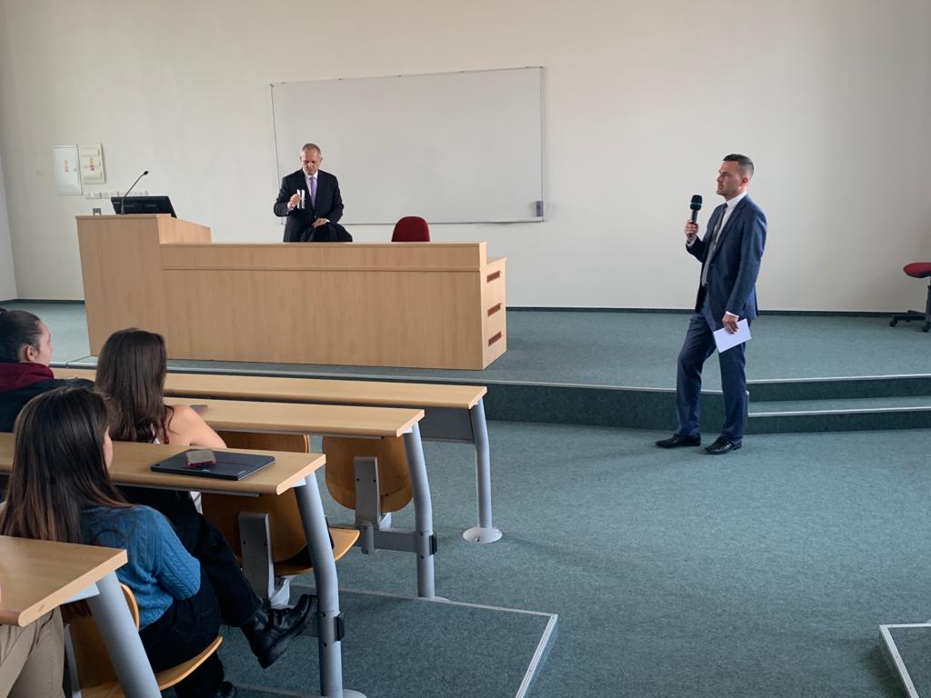 How do they see us (@howdotheyseeus1) on Twitter photo Still buzzing from the amazing talk by our distinguished guest H. E. Andreas Künne <a href="/velvyslanec_SRN/">Andreas Künne</a>, 🇩🇪 ambassador to 🇨🇿. Herzlichen Dank, Your Excellency, for joining us at @MVESFSSMU <a href="/MUNI_FSS/">Fakulta soc. studií/Faculty of Social Studies</a> & for sharing your keen insights on such a wide range of issues! Still buzzing from the amazing talk by our distinguished guest H. E. Andreas Künne <a href="/velvyslanec_SRN/">Andreas Künne</a>, 🇩🇪 ambassador to 🇨🇿. Herzlichen Dank, Your Excellency, for joining us at @MVESFSSMU <a href="/MUNI_FSS/">Fakulta soc. studií/Faculty of Social Studies</a> & for sharing your keen insights on such a wide range of issues!