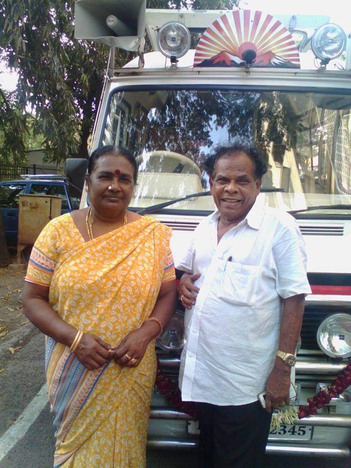 ElizabethKuma11's tweet photo. Appa❤️Amma❤️ https://t.co/5afTn14Q2S