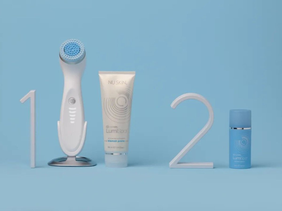 SpiritBeautyExc's tweet photo. Your fight against blemishes and clogged pores is now easier than ever 💙

More info: https://t.co/Vuu3e1iQvE

#NuSkin #skincare #LumispaiO #skincareroutine #beauty #makeup #treatment #beautydevices #cleansing #peeling #antiaging #acne #blemish #blackheads #pores #darkspots https://t.co/uHItjepi4C